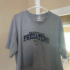 cropped vintage predators tee